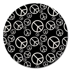 Black And White Peace Symbols Magnet 5  (round) by SpinnyChairDesigns