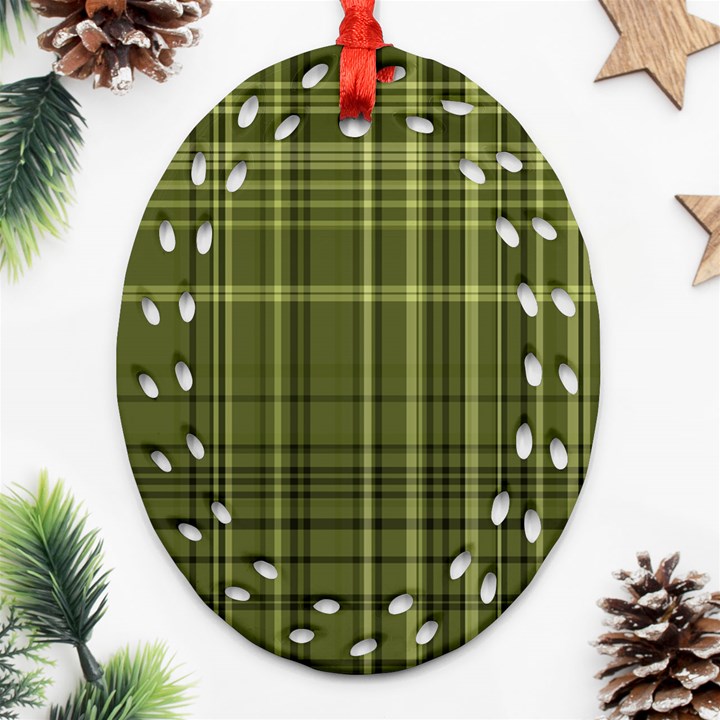 Green Madras Plaid Ornament (Oval Filigree)