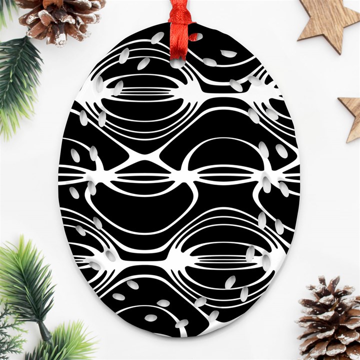 Black and White Clam Shell Pattern Ornament (Oval Filigree)