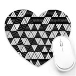 Black and White Triangles Pattern Heart Mousepads Front