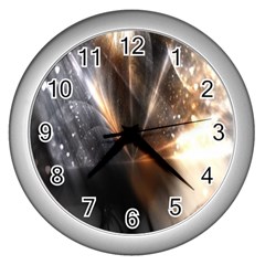 Flash Light Wall Clock (silver) by Sparkle