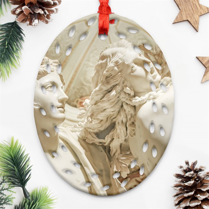 Apollo And Daphne Bernini Masterpiece, Italy Ornament (Oval Filigree)