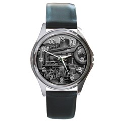 Steam Locomotive, Montevideo, Uruguay Round Metal Watch by dflcprintsclothing