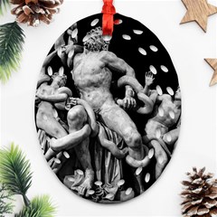 Laocoon Sculpture Over Black Oval Filigree Ornament (Two Sides)