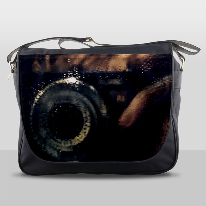 Creative Undercover Selfie Messenger Bag