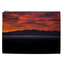 Las Aguilas Viewpoint, El Chalten, Argentina Cosmetic Bag (xxl) by dflcprintsclothing