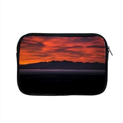 Las Aguilas Viewpoint, El Chalten, Argentina Apple Macbook Pro 15  Zipper Case by dflcprintsclothing