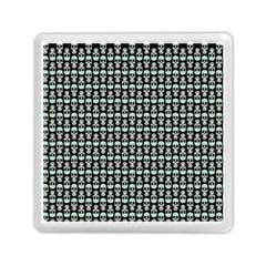 Skull Pattern Memory Card Reader (square) by Sparkle