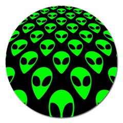 We Are Watching You! Aliens Pattern, Ufo, Faces Magnet 5  (round) by Casemiro