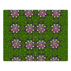 Star Over The Healthy Sacred Nature Ornate And Green Double Sided Flano Blanket (large)  by pepitasart