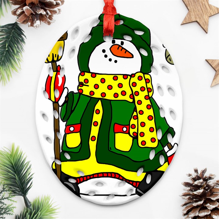 Christmas Snowman  Oval Filigree Ornament (Two Sides)