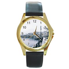 Winter Season Round Gold Metal Watch