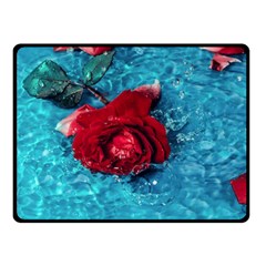 Red Roses In Water Fleece Blanket (small) by Audy