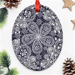 White flower mandala Ornament (Oval Filigree) Front