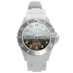 Beach Day  Round Plastic Sport Watch (l)