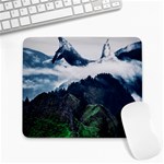 Blue whales dream Large Mousepads Front