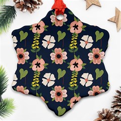 Flower White Grey Pattern Floral Ornament (snowflake)