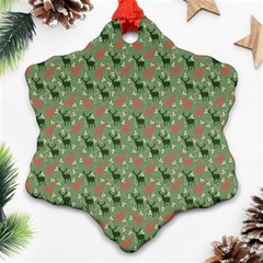 Deer Retro Pattern Ornament (snowflake)