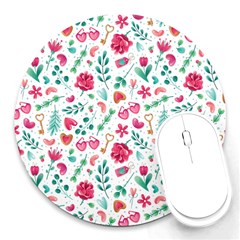 Fallen In Love Round Mousepads