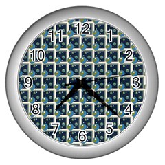 Babuls Illusion Wall Clock (silver) by Sparkle