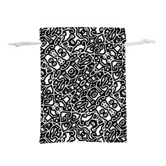 Interlace Black And White Pattern Lightweight Drawstring Pouch (l)