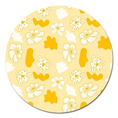 Abstract Daisy Magnet 5  (round) by Eskimos