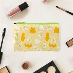 Abstract Daisy Cosmetic Bag (xs) by Eskimos