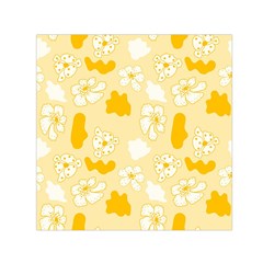 Abstract Daisy Small Satin Scarf (square) by Eskimos