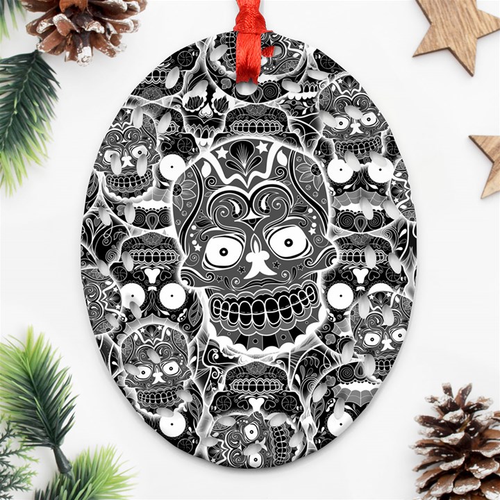 Sugar Skulls Bw Ornament (Oval Filigree)