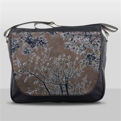 Linear Textured Botanical Motif Design Messenger Bag