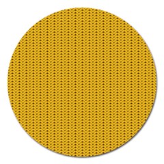 Yellow Knitted Pattern Magnet 5  (round) by goljakoff