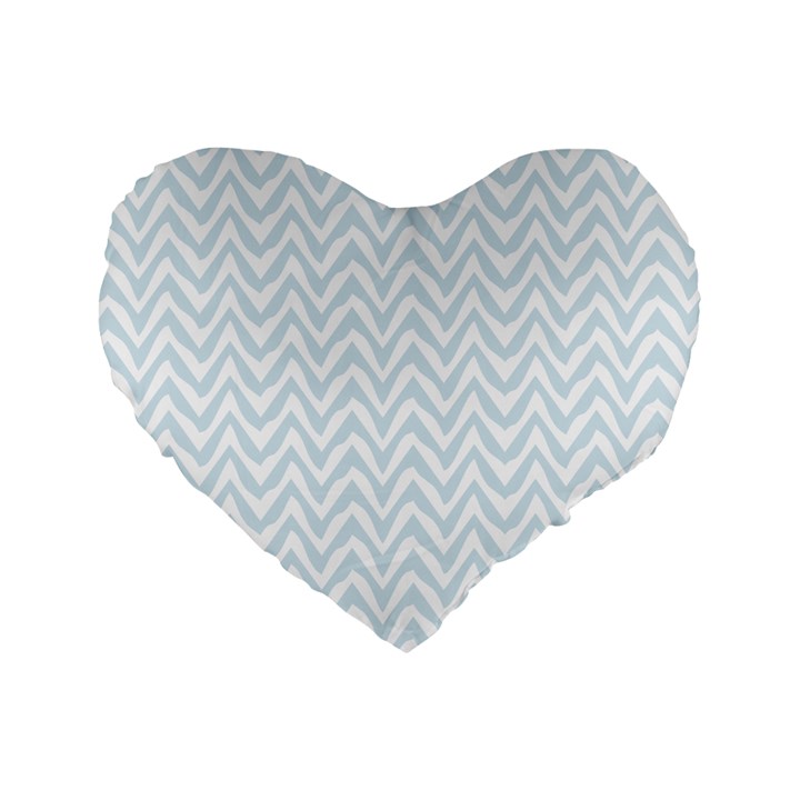 Chevrons Bleu clair/Blanc Standard 16  Premium Flano Heart Shape Cushions