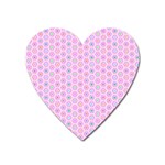 Hexagonal Pattern Unidirectional Heart Magnet Front