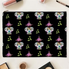 Skull Pattern Cosmetic Bag (xxxl) by Sparkle