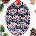 Diamond Spots Oval Ornament (Two Sides) Front