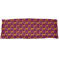 Geometric Groovy Pattern Body Pillow Case (dakimakura) by designsbymallika