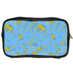 Folk Floral Pattern  Abstract Flowers Print  Seamless Pattern Toiletries Bag (one Side) by Eskimos