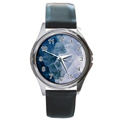 Storm blue ocean Round Metal Watch