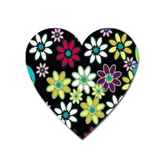 Flowerpower Heart Magnet