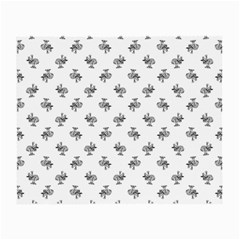 Black And White Sketchy Birds Motif Pattern Small Glasses Cloth