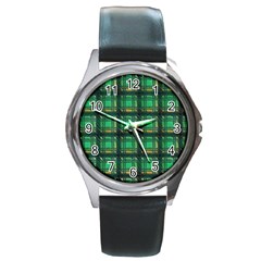 Green Clover Round Metal Watch by LW323