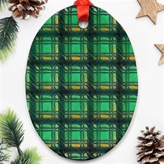 Green Clover Ornament (Oval)