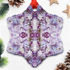 Intricate Lilac Ornament (Snowflake)