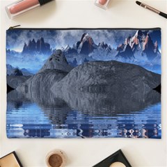 Bluemountains Cosmetic Bag (xxxl) by LW323