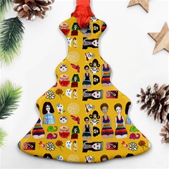 Drawing Collage Yellow Ornament (christmas Tree) 