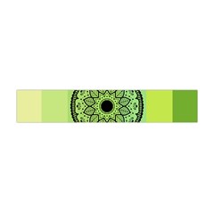 Green Grid Cute Flower Mandala Flano Scarf (Mini)