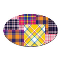 Checks Pattern Oval Magnet