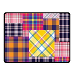 Checks Pattern Double Sided Fleece Blanket (Small) 