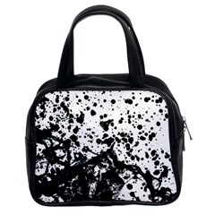 Black And White Abstract Liquid Design Classic Handbag (two Sides) by dflcprintsclothing