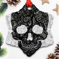 Black Skull On White Snowflake Ornament (two Sides)